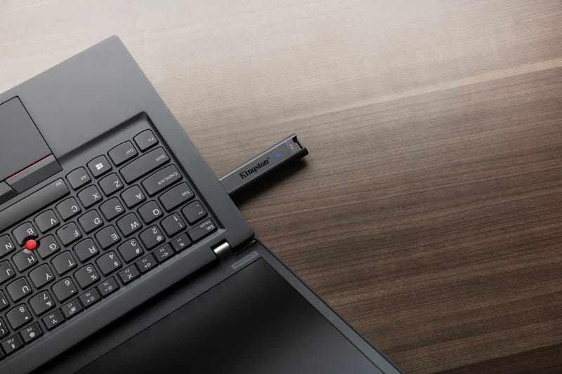 Флеш-накопитель USB3.2 1TB Type-C Kingston DataTraveler Max Black (DTMAX/1TB)