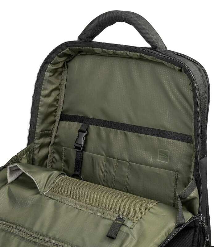 Рюкзак Tucano Astra 15" Black (BKAST15-BK)