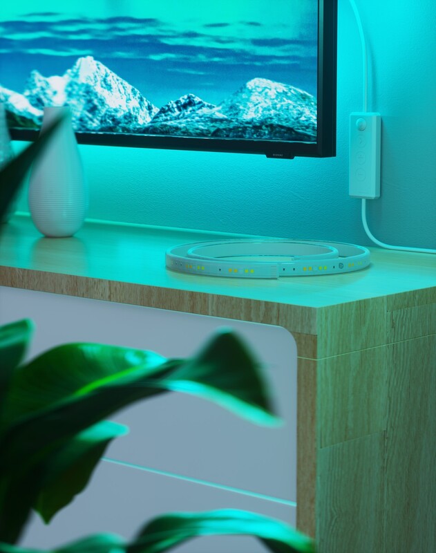 Умная светодиодная лента Nanoleaf Essentials Lightstrip Expansion Apple HomeKit, 1м (NL55-0001LS-1M)