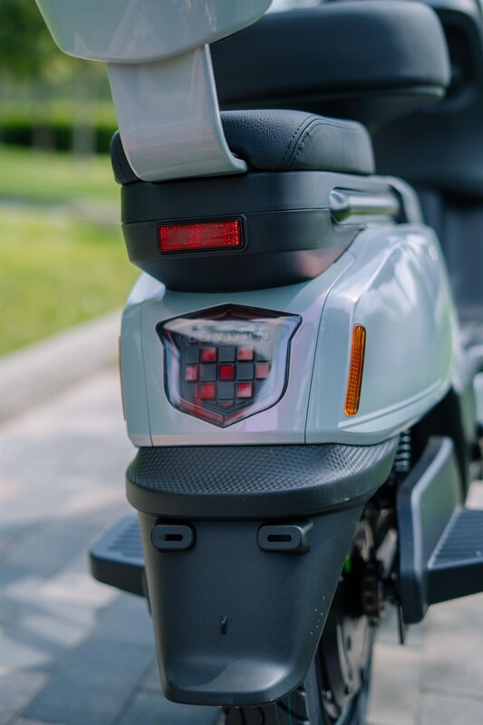 Электроскутер 2E FY70 Grey (2EESFYYS70J)