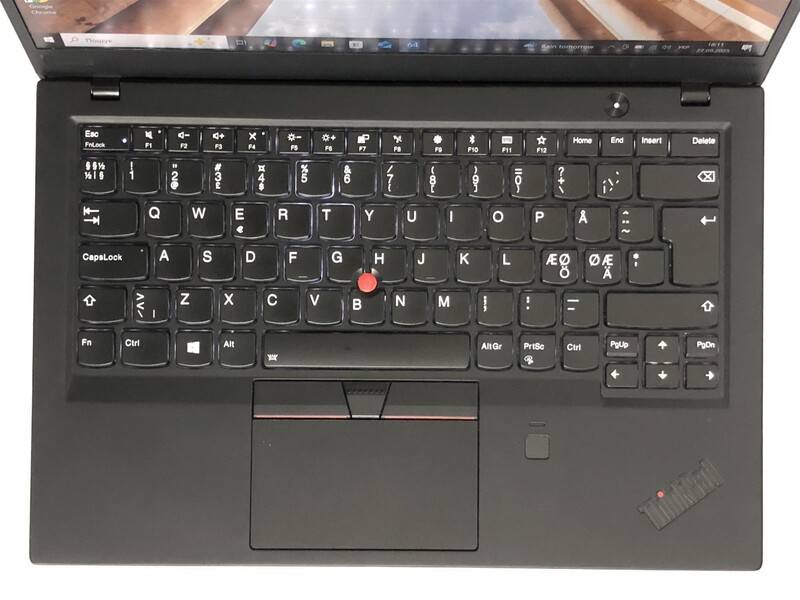 Ноутбук Lenovo ThinkPad X1 Carbon G6 / 14" FullHD IPS / i5-8250U / 8GB / 256GB SSD / Win10Pro / Backlight - Б/в