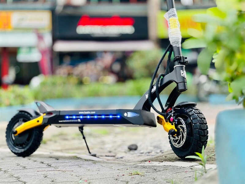 Электросамокат Kaabo Mantis 10 Plus