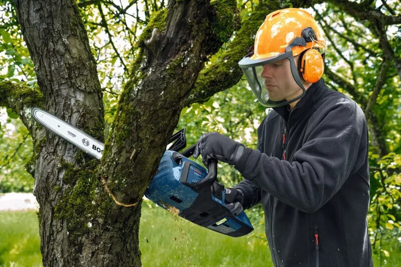 Пилка Bosch ланцюгова Professional GKE 18V-40 (0.600.8D3.000) без АКБ та ЗП