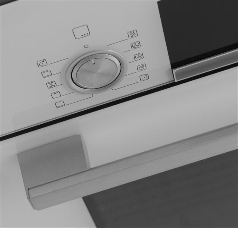 Духовой шкаф  Bosch HBJ558YW0Q