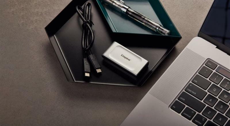 Накопитель внешний SSD Portable USB 1.0ТB Kingston XS2000 Silver (SXS2000/1000G)