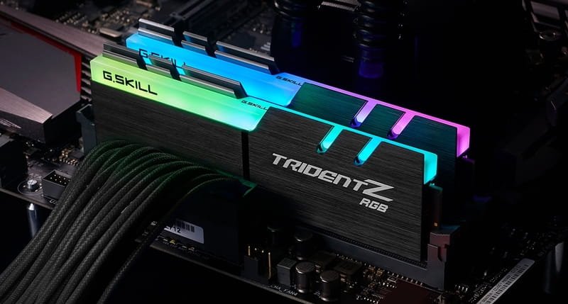 Модуль памяти DDR4 2x16GB/3200 G.Skill Trident Z RGB (F4-3200C16D-32GTZR)