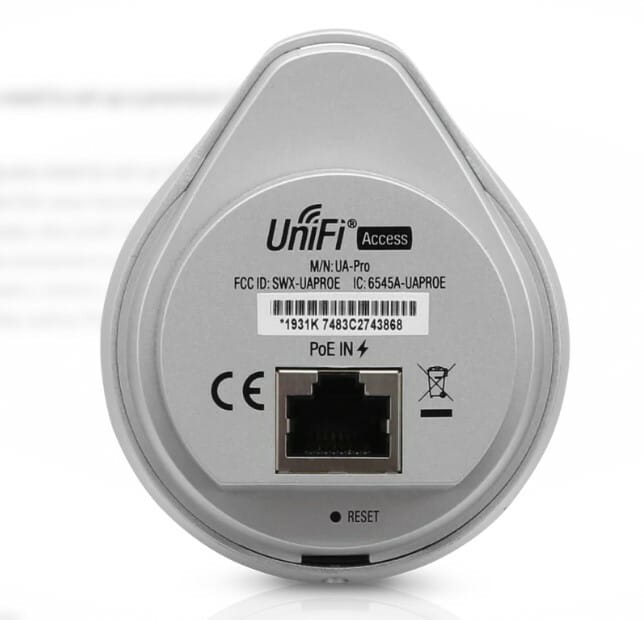 Система контроля доступа Ubiquiti UniFi Access Starter Kit (UA-SK) (набор из: 1x UniFi Access Hub, 1x UniFi Access Reader Pro, 1x UniFi Access Reader Lite, 20x UniFi Access Cards)