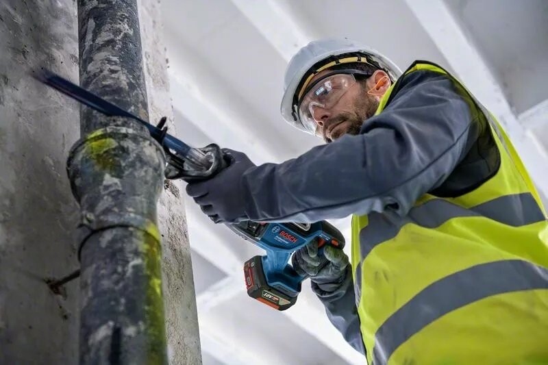 Ножовка Bosch Professional GSA 185-LI 18В (0.601.6C0.020) без АКБ и ЗУ