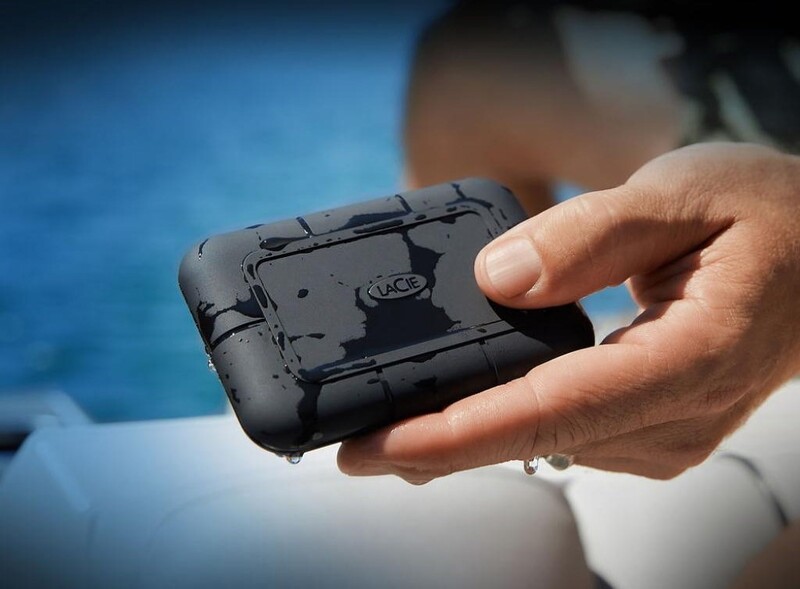 Накопичувач зовнiшнiй SSD 4TB LaCie Rugged Pro (STHZ4000800)