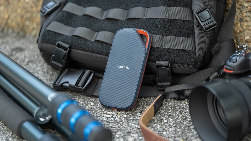 Накопичувач зовнiшнiй SSD 2TB SanDisk Extreme Pro (SDSSDE82-2T00-G25)