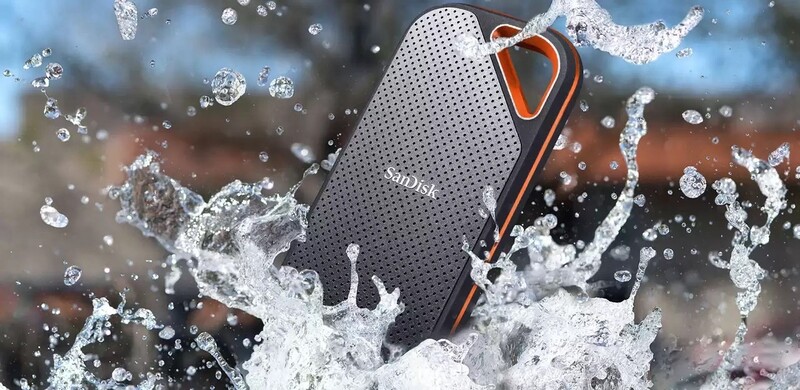 Накопичувач зовнiшнiй SSD 4TB SanDisk Extreme Pro (SDSSDE81-4T00-G25)