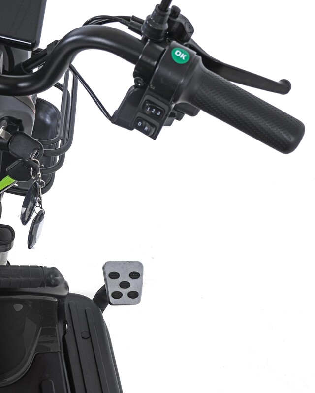 Электроскутер Maxxter Ant Black