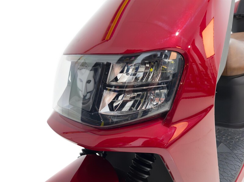 Электроскутер Maxxter Lumina Red