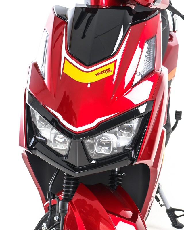 Електроскутер Maxxter Leon Red