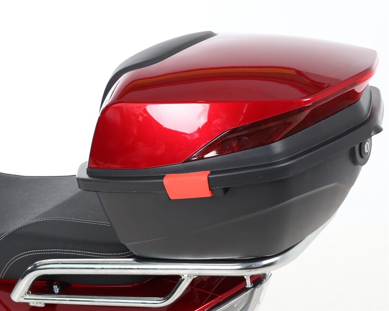 Електроскутер Maxxter Leon Red