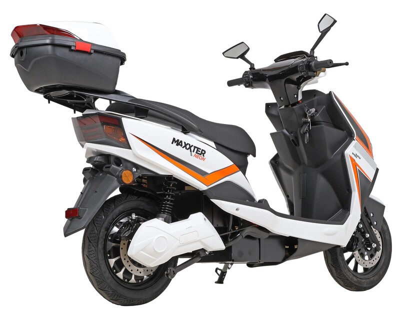 Электроскутер Maxxter Neon White