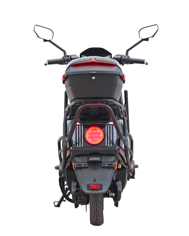 Электроскутер Maxxter Eclipse Black