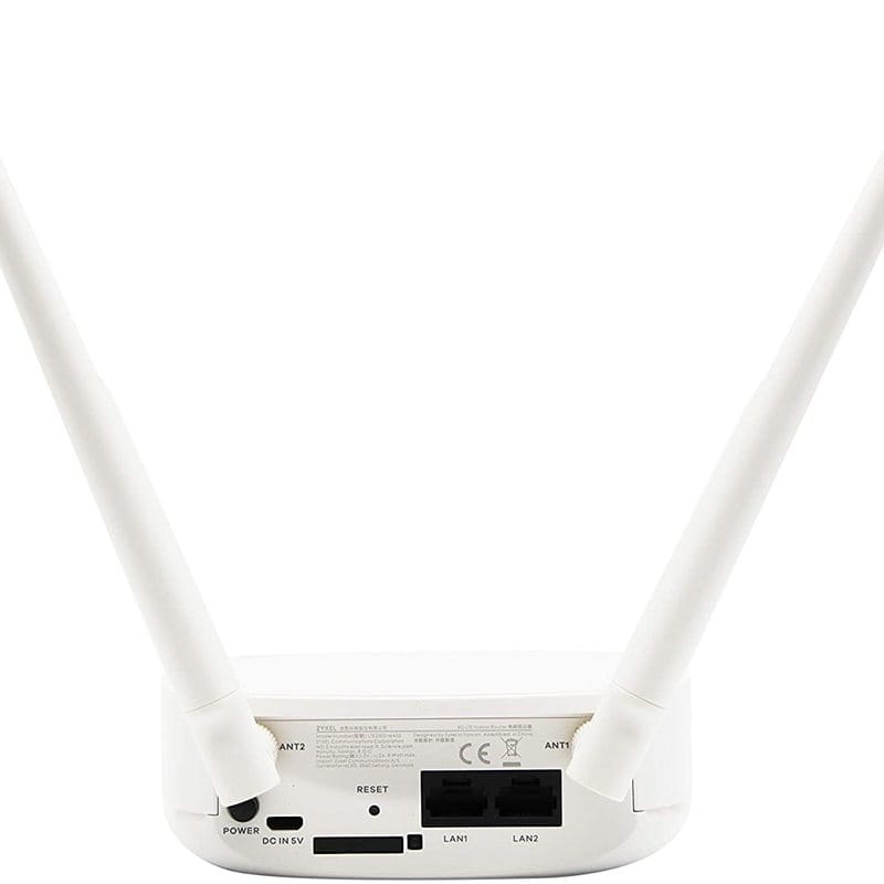Комплект из двух LTE антенн ZYXEL (LTA3100-EU01V1F) (698-2700Ghz, всенаправленная, 6dbi)