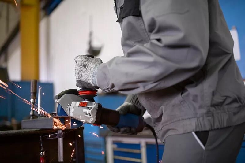 Шлифмашина Bosch Professional GWS 17-125 (0.601.7D0.200)