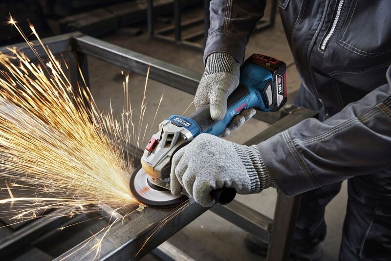 Шлифмашина Bosch Professional GWS 18V-8 (0.601.9N9.020)