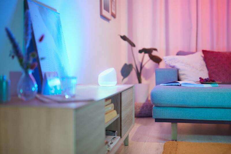 Настольная лампа WiZ Squire LED 9W 2200-6500K RGB Wi-Fi White (929002690301)