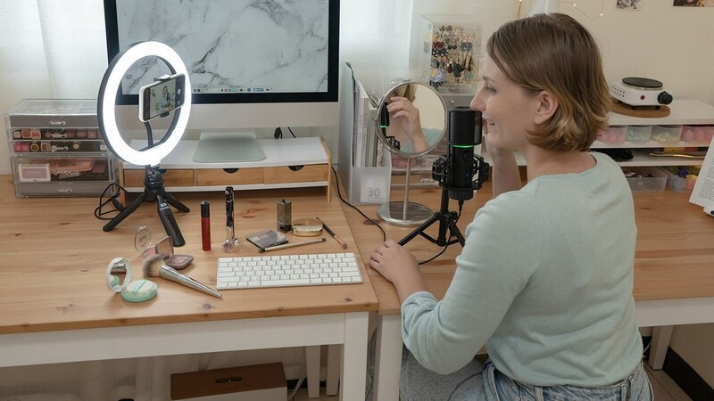 Кольцевая LED-лампа Streamplify Light 10 (SPIR-LZ10112.11)