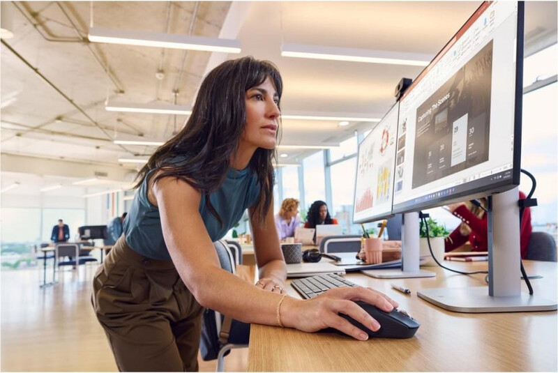 Мышь беспроводная HP 700 Rechargeable Black Wireless (AZ7B0AA)