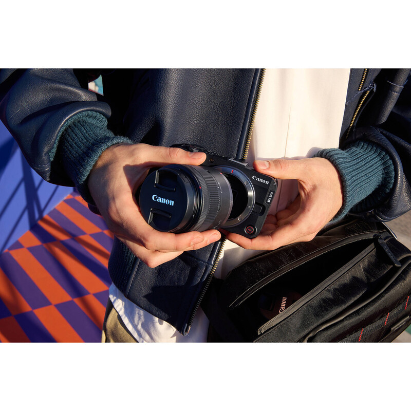 Цифрова фотокамера Canon EOS R50 V Body (6895C024)