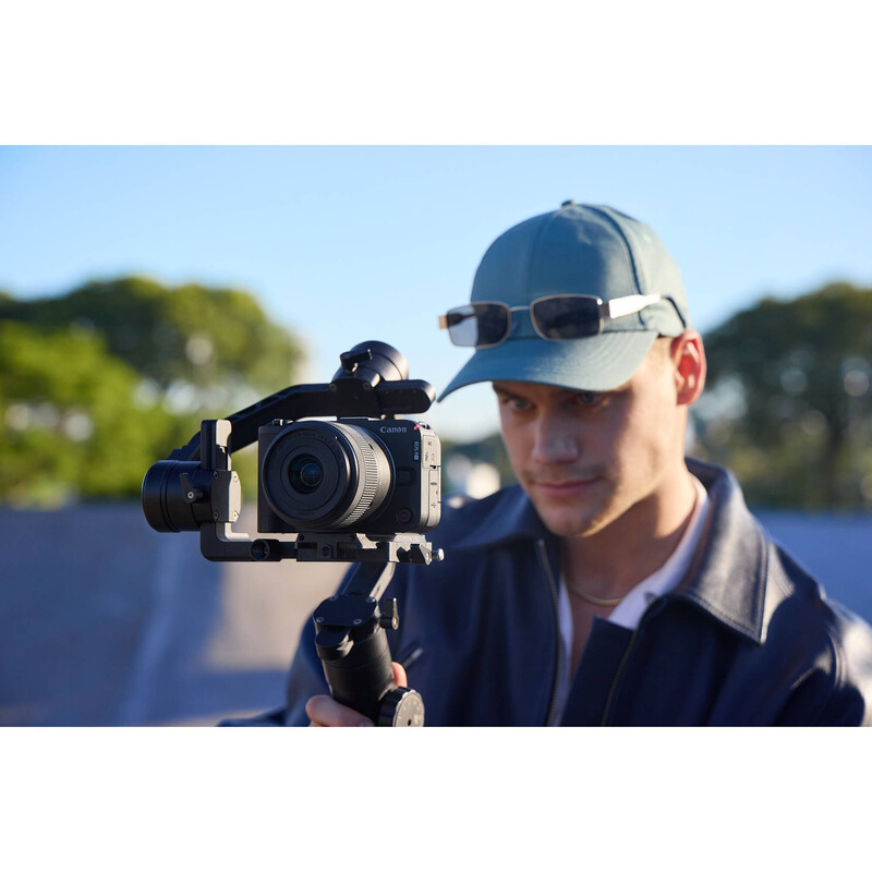 Цифрова фотокамера Canon EOS R50 V Body (6895C024)