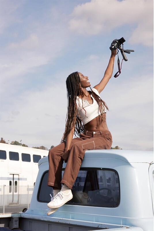 Цифрова фотокамера Canon EOS R50 + RF-S 18-45 IS STM + RF 75-300 IS STM Black (5811C150)