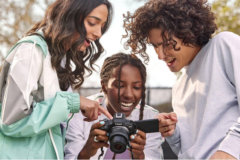 Цифрова фотокамера Canon EOS R50 + RF-S 18-45 IS STM + RF 75-300 IS STM Black (5811C150)