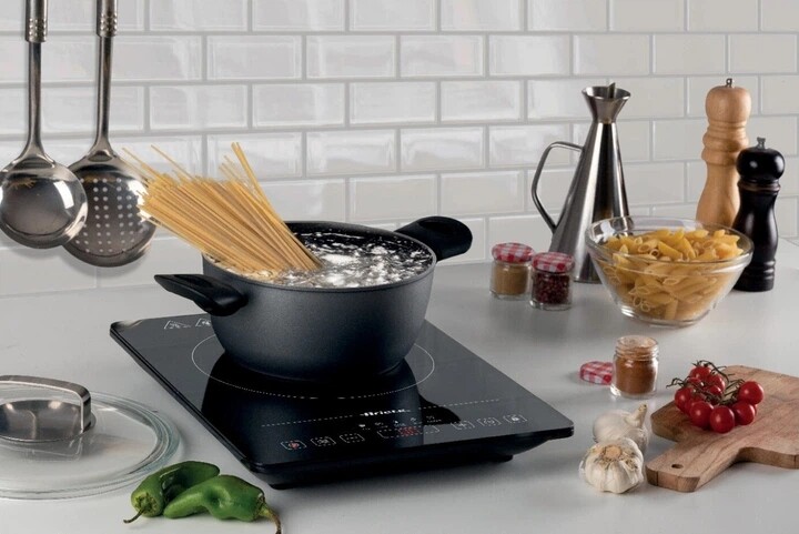 Настольная плита Ariete 1997