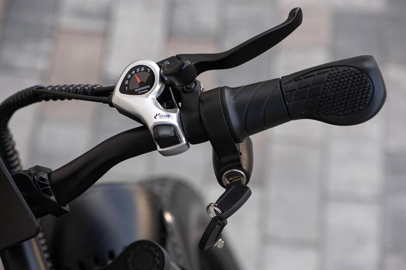 Электровелосипед 2E EB11 Black-Red