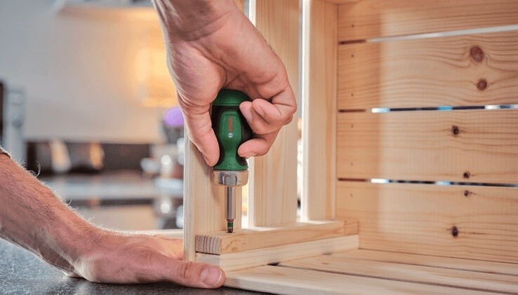 Викрутка Bosch з тріскачкою, 6 насадок PZ1,PZ2,PH2,SL4,TX25,HEX5, рукоятка TPR (1.600.A03.2UZ)