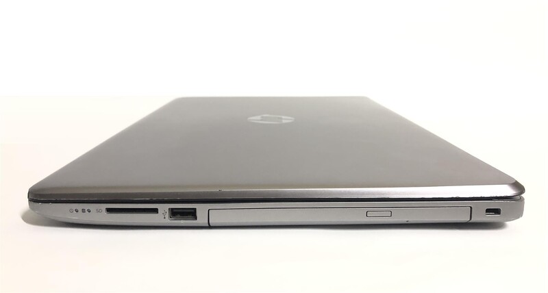Ноутбук HP 250 G6 / 15.6" FullHD / i3-6006U / 8GB / 128GB SSD / Win10Pro - Б/в