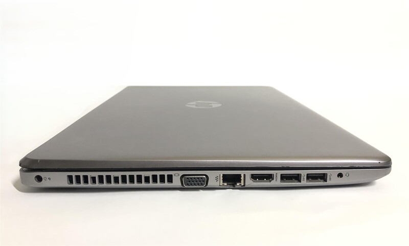 Ноутбук HP 250 G6 / 15.6" FullHD / i3-6006U / 8GB / 128GB SSD / Win10Pro - Б/в