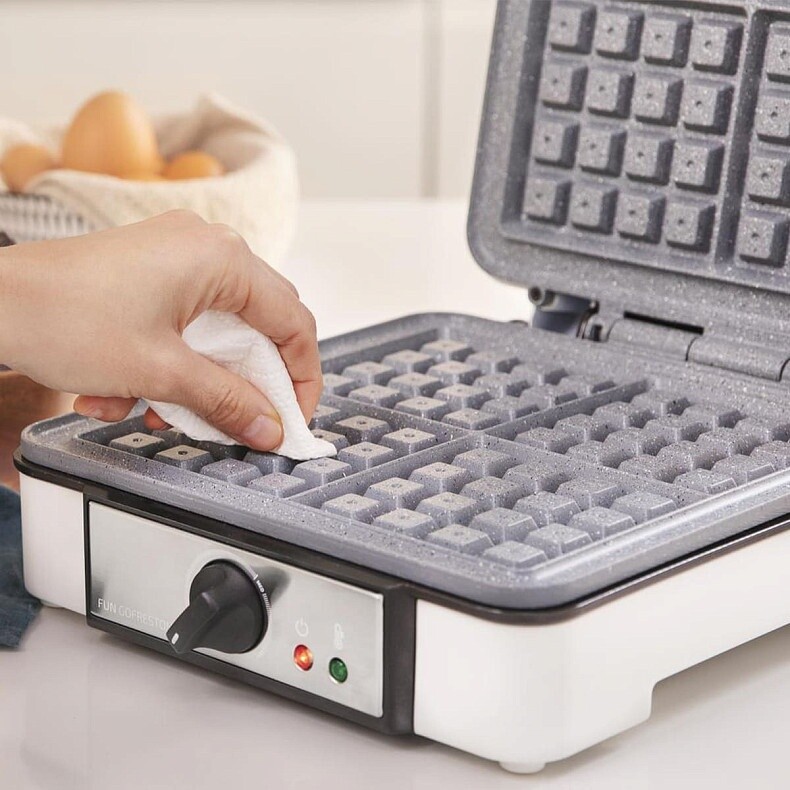Вафельниця Cecotec Fun Gofrestone 4Inox (CCTC-08017)