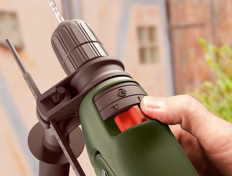 Электродрель Bosch EasyImpact 600 (0.603.133.020)