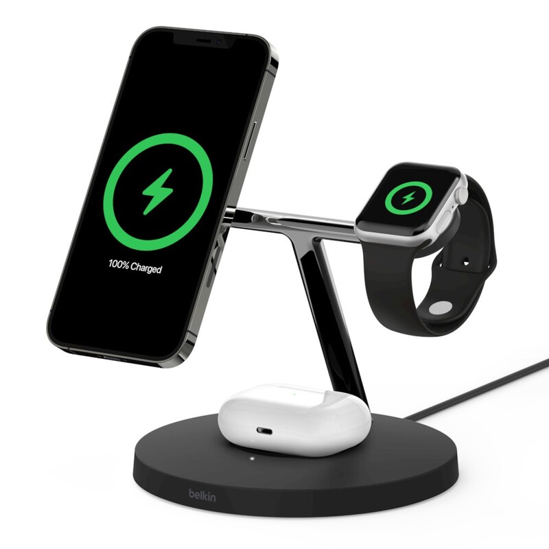 Беспроводное зарядное устройство Belkin BoostCharge Pro 3-in-1 Wireless Charger with MagSafe 15W Black (WIZ032KQBK)