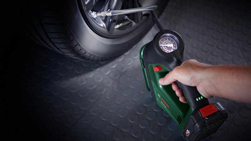 Автомобильный компрессор Bosch UniversalPump 18В (0.603.947.100) без АКБ и ЗУ