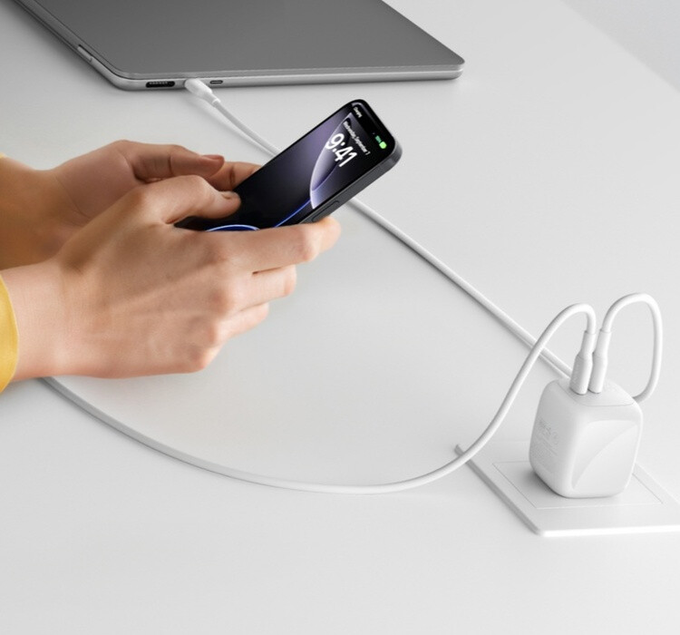 Сетевое зарядное устройство Belkin BoostCharge Pro New Dual USB-C GaN Wall Charger 67W + USB-C 1м White (WCH020KQ2MWH-B6)