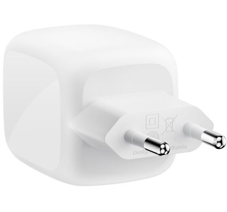 Сетевое зарядное устройство Belkin BoostCharge Pro New Dual USB-C GaN Wall Charger 67W + USB-C 1м White (WCH020KQ2MWH-B6)