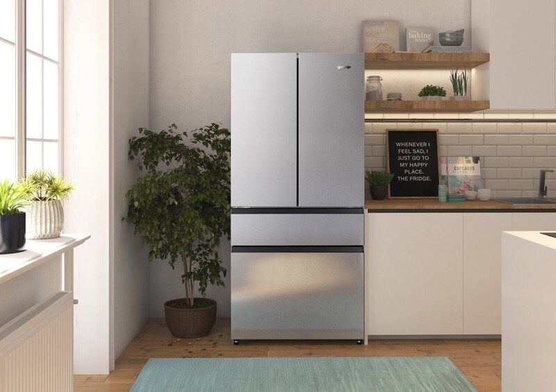 Холодильник Gorenje NRM818EUX