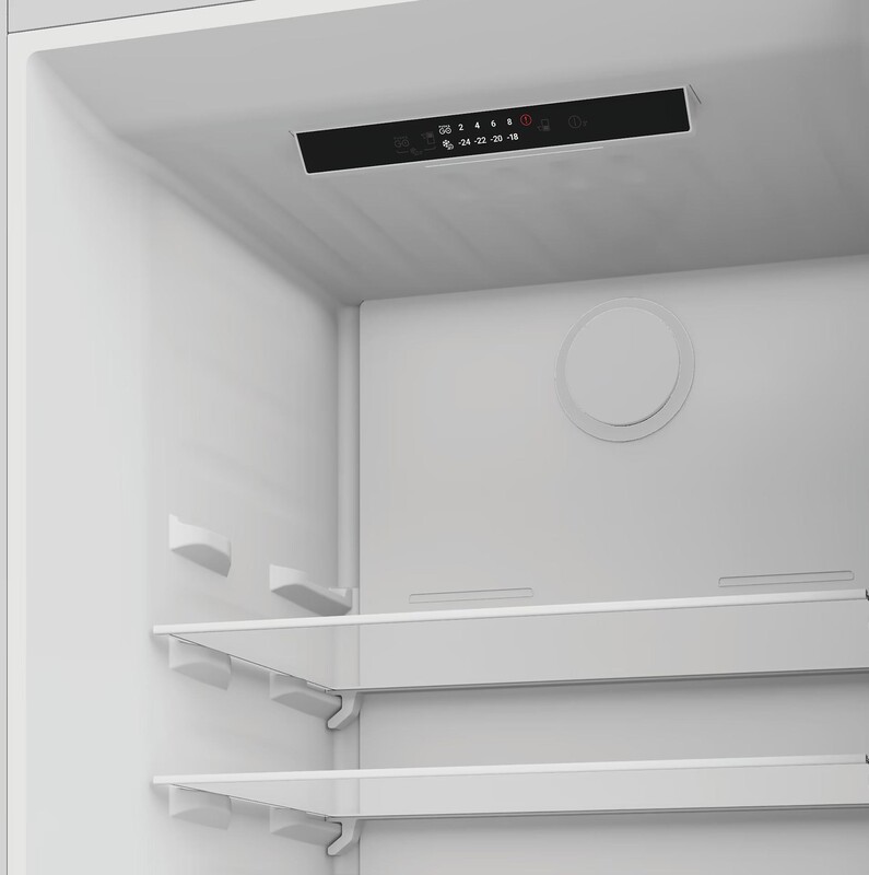 Холодильник Indesit INK 25402 S4E