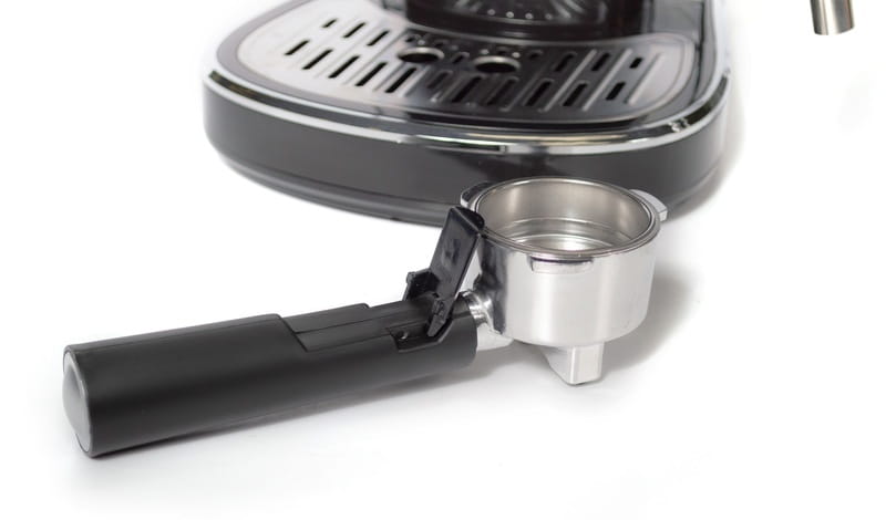 Кофеварка рожковая Holmer HCM-105