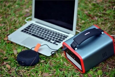 Зарядна станція Energizer PPS240W2 150W 230.4Wh