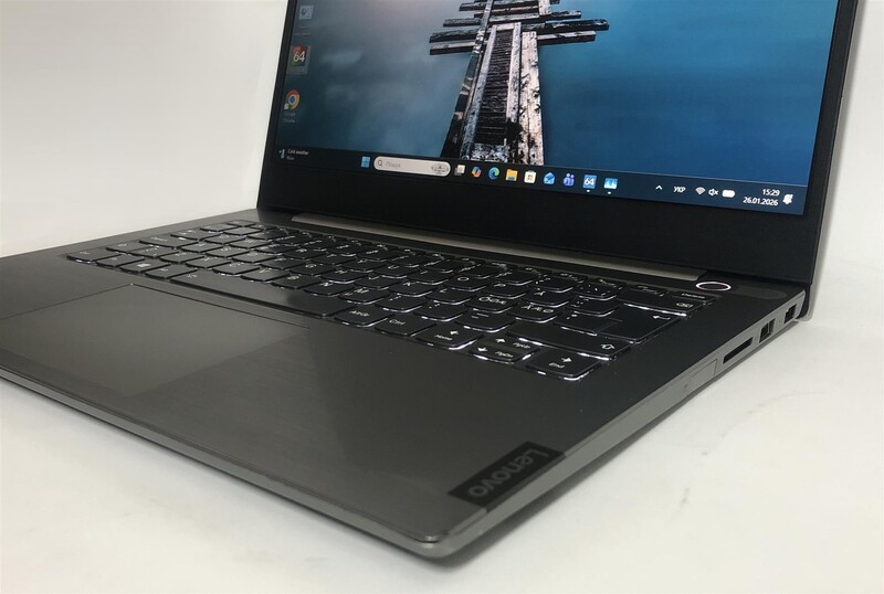 Ноутбук Lenovo ThinkBook 14IIL / 14" FullHD IPS / i5-1035G1 / 8GB / 128GB SSD / Win11Pro / Backlight / сканер отпечатка - Б/у