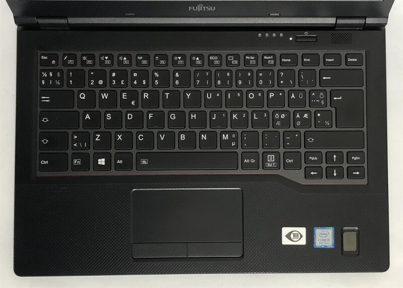 Ноутбук Fujitsu Lifebook E549 / 14" FullHD IPS / i5-8265U / 8GB / 256GB SSD / Win11Pro / Backlight / сканер отпечатка - Б/у