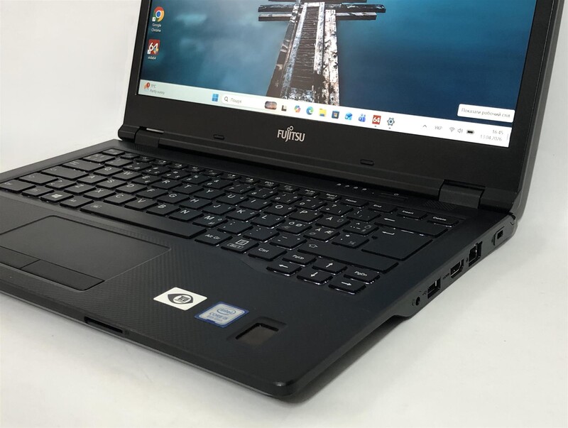 Ноутбук Fujitsu Lifebook E549 / 14" FullHD IPS / i5-8265U / 8GB / 256GB SSD / Win11Pro / Backlight / сканер отпечатка - Б/у