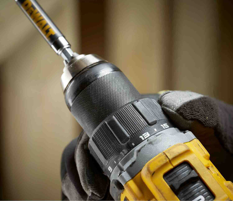 Дрель-шуруповерт DeWalt XR DCD794NT